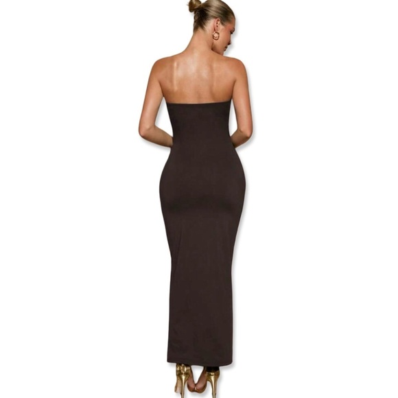 Brown Cut Out Strapless Maxi Dress with Gold Flower Hardware Details | BRAND NEW - Picture 3 of 6